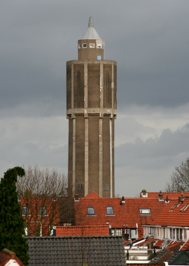 watertoren leerdam - wikimedia Quistnix
