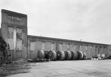 Fabriekshal KVL - beelbank rce 20319729 cc by SA 3.0