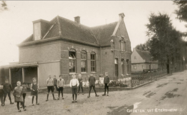 Schooltje 'Dik Trom' Etersheim