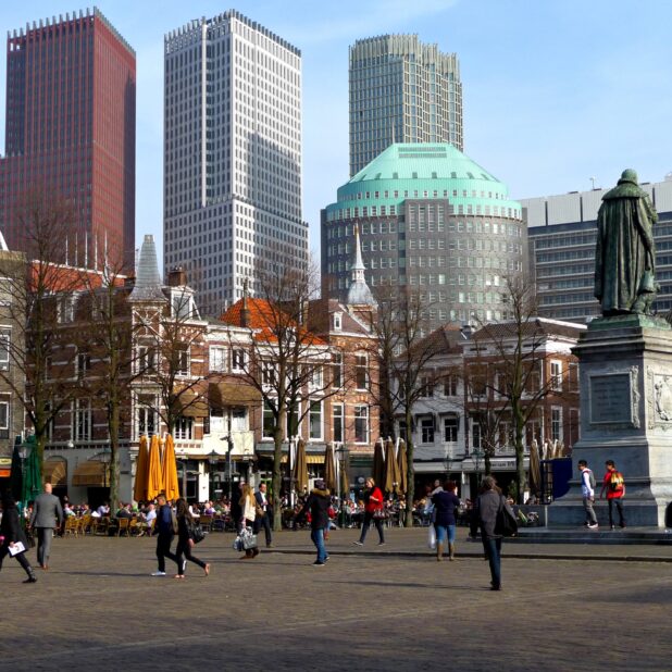 Het Plein, Den Haag