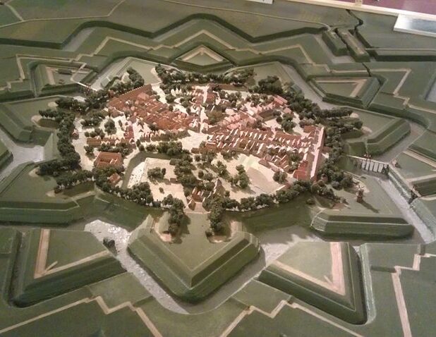 Maquette van de vestingwerken van Coevorden in vroeger tijden