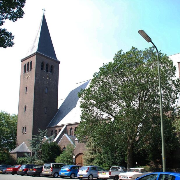 De Allerheiligst Sacramentskerk, Den Haag