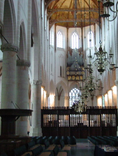 Het interieur van de Grote Kerk in Naarden
