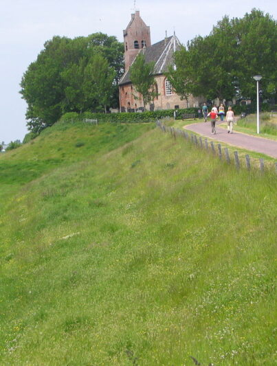 Terp bij Hogebeintum
