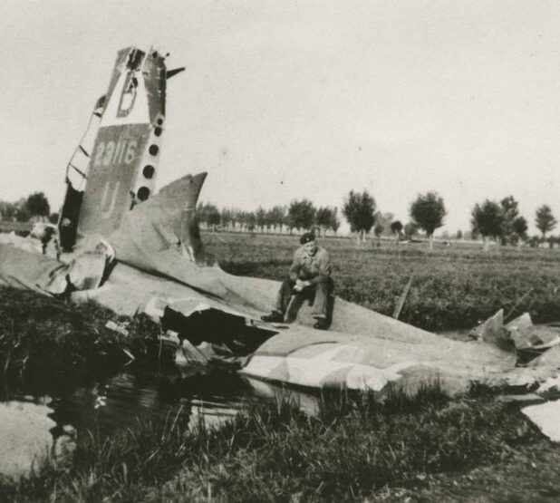 Restanten neergestort vliegtuig, Tweede Wereldoorlog
