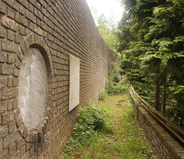 Muur van Mussert, Lunteren