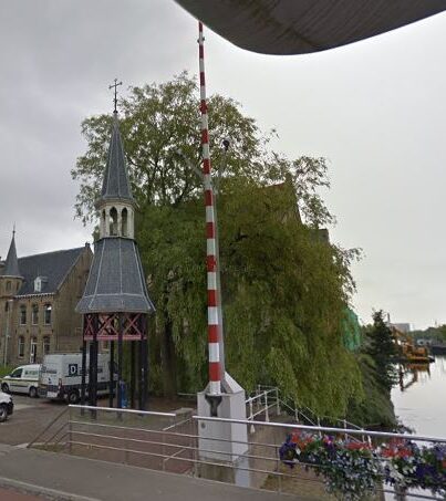 Het 'torentje van Cuypers', zoals het tot afgelopen jaar op het Blokhuisplein' in Leeuwarden stond