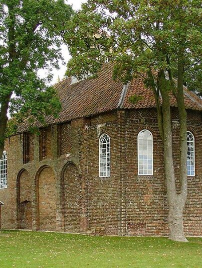 De kloosterkerk van Thesinge is het overblijfsel van het verdwenen Benedictijnerklooster
