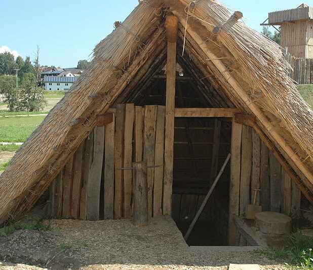Referentiebeeld: Reconstructie hutkom in Duitsland