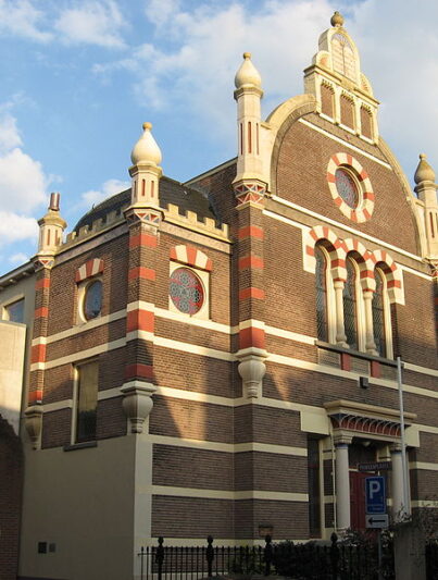 De synagoge in het centrum van Deventer