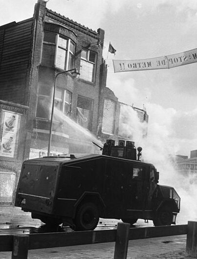 Nieuwmarktbuurt, 1975, waar sloop diepe wonden sloeg