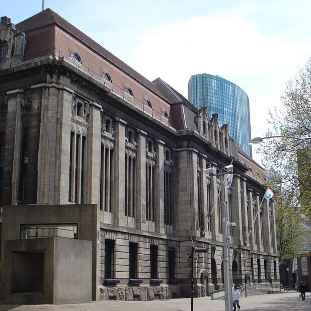 Postkantoor aan de Coolsingel in Rotterdam
