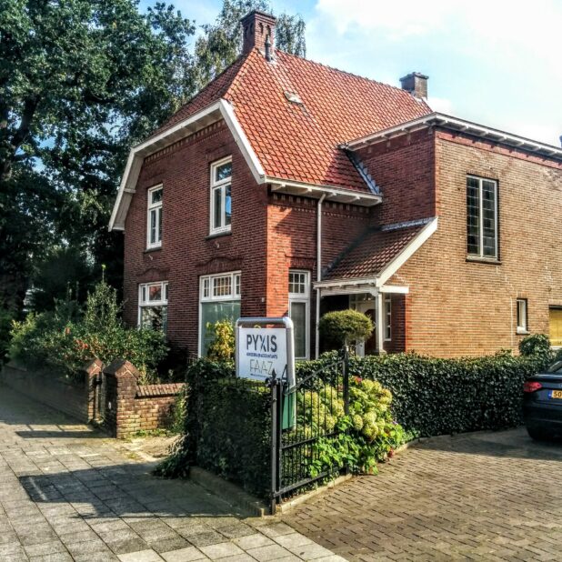 Woning Huizerweg 6-8 in Bussum