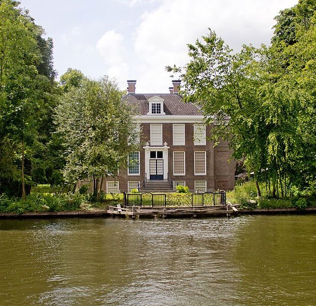 Buitenplaats Over Holland in Nieuwersluis kan ook rekenen op geld voor restauratie