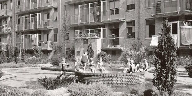 Gemeenschappelijke tuin Louise de Colignystraat in Amsterdam
