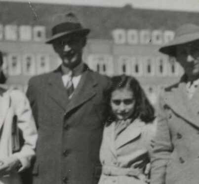 Familie Frank aan het Merwedeplein in Amsterdam in 1941