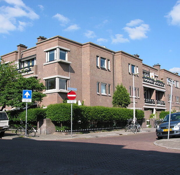 Het door architect Wils ontworpen woningbouwcomplex Daal en Berg in Den Haag