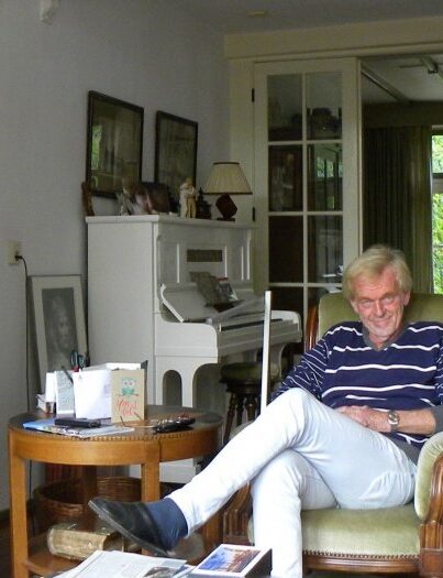 Menno van den Hoek in zijn huis aan de Seisdam in Middelburg
