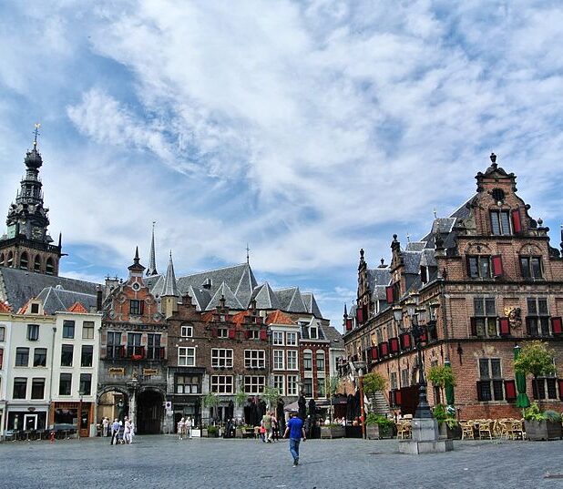 Zicht op de Sint-Stevenskerk in Nijmegen