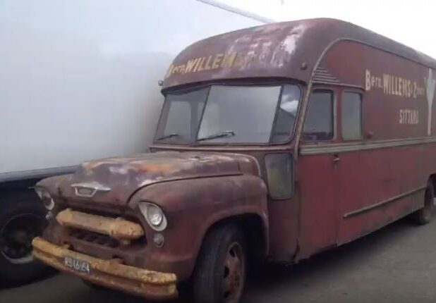 De Chevrolet 6800 voor de restauratie