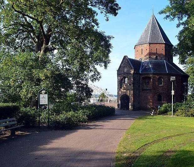 De Sint Nicolaaskapel in het Valkhof in Nijmegen