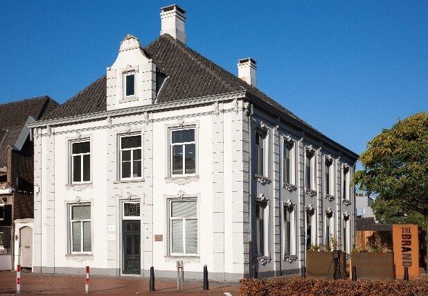 Notarishuis, Veldhoven