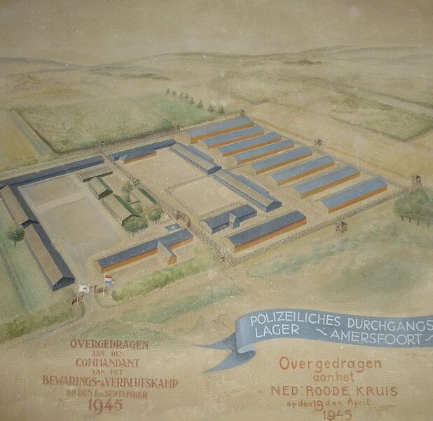 Muurschildering van Kamp Amersfoort, in 1944 door gevangenen gemaakt
