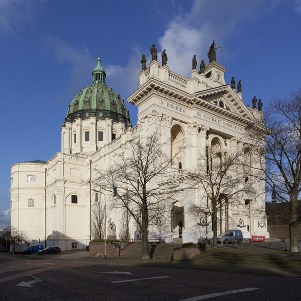 De Basiliek van de H.H. Agatha en Barbara in Oudenbosch (2011)