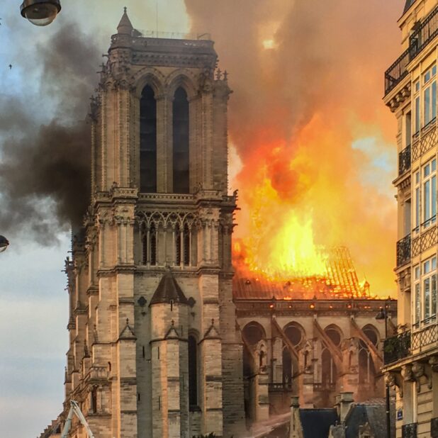 De brand in de Notre-Dame