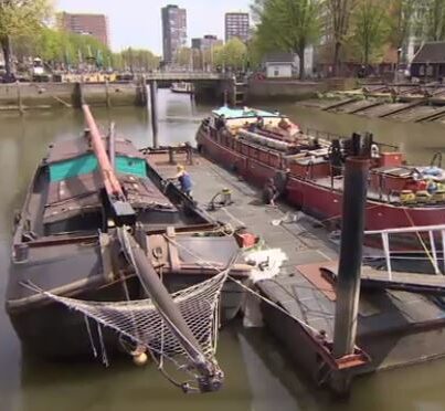 Historische scheepshelling Koningspoort in Oude Haven in Rotterdam