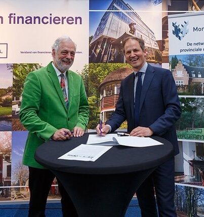 Ondertekening Manifest MonumentenwachtNL Restauratiefonds