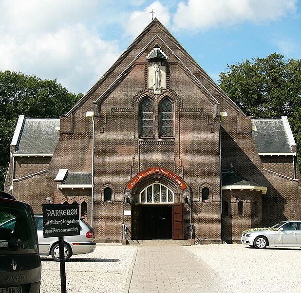 De OLV Ten Hemelopnemingkerk in Renkum (2006)