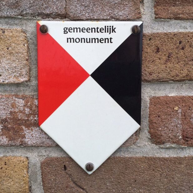 Schildje "Gemeentelijk Monument"