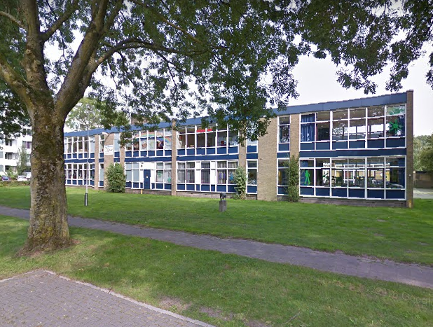 Basisschool De Regenboog aan Wevelaan in Utrecht, toegevoegd aan de gemeentelijke monumentenlijst