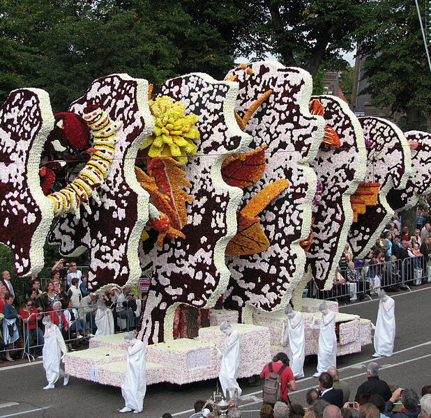 Bloemencorso Valkenwaard