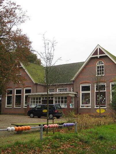 Voormalige basisschool De Rieshoek in Noordlaren