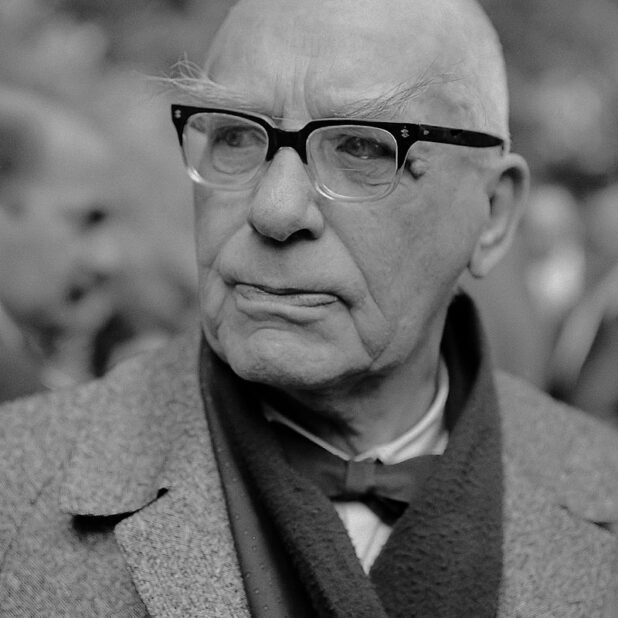 Hildo Krop in 1964