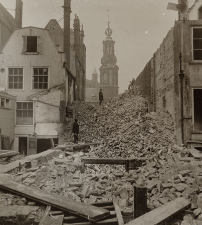 Sloopwerkzaamheden in de Vijzelstraat Amsterdam