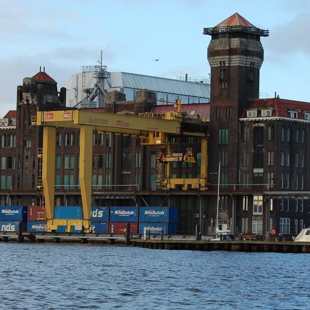 Pakhuis De Vrede in Zaanstad.