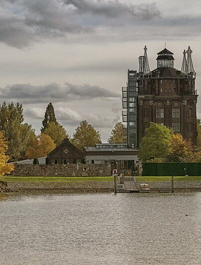 Villa Augustus Dordrecht, een watertoren herbestemd tot hotel.