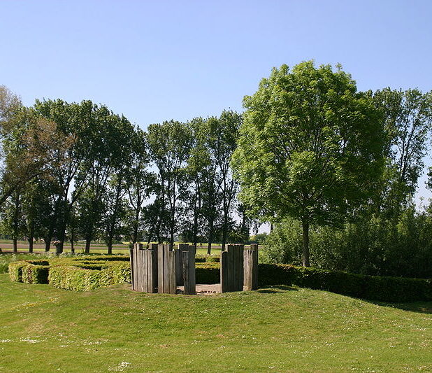 De plaats waar het Kasteel van Wouw vroeger stond.